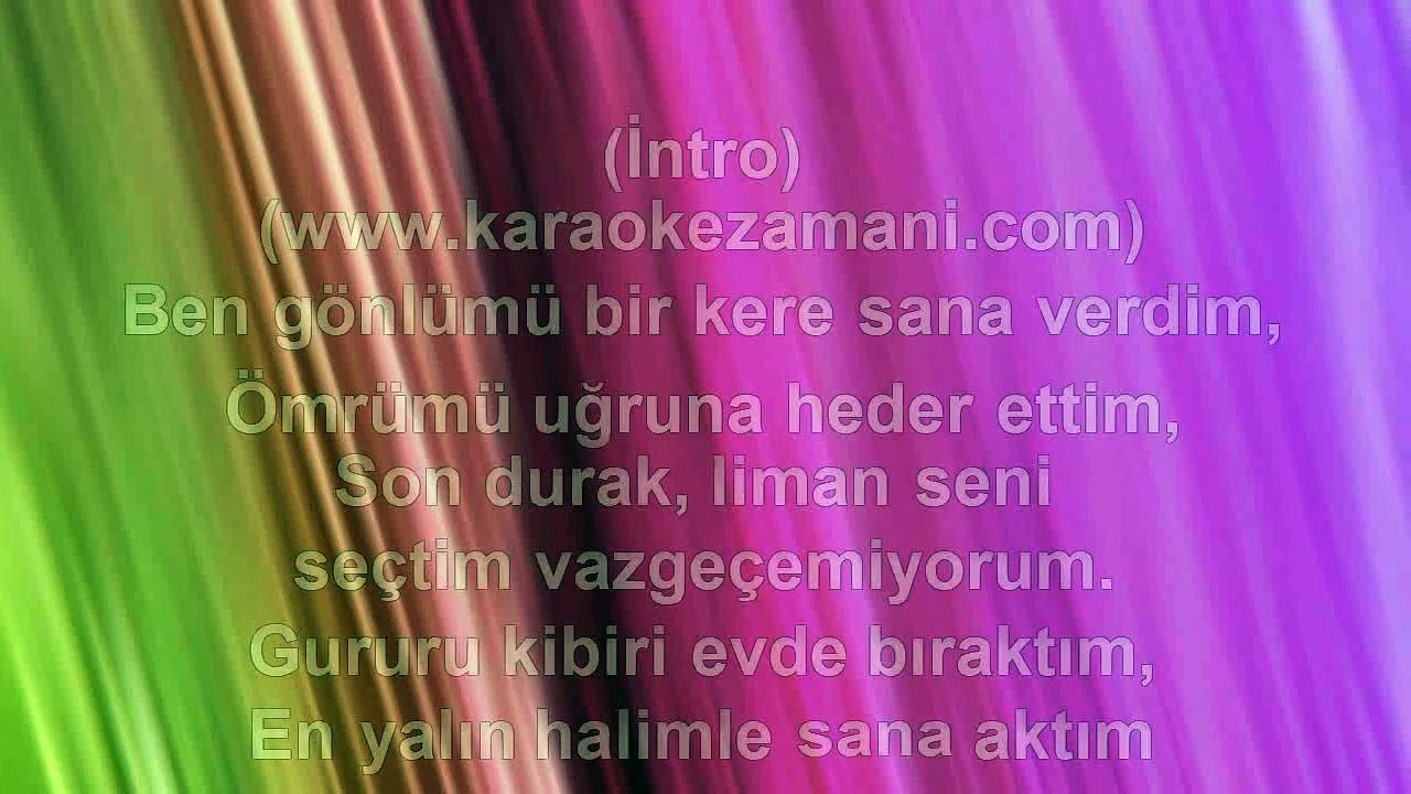 Özgür Akkuş & Gökhan Türkmen - Kayıp Şehir - (2010) TÜRKÇE KARAOKE