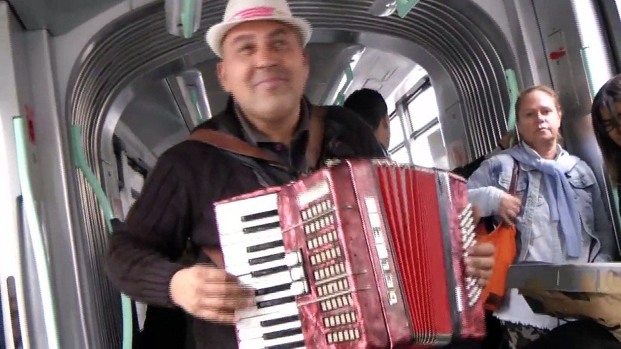 Genève, dans le tram 15