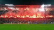 Les supporters du Legia Varsovie mettent le 
