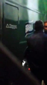 Torcida do Goiás discute com Zé Love e Felipe Menezes