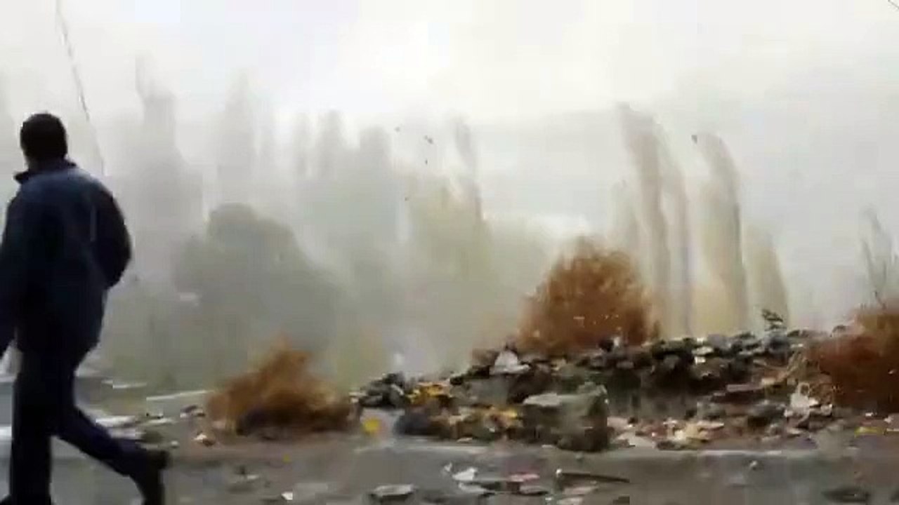 Snowstorm from Ultar Pakistan after Earthquake 26th Oct