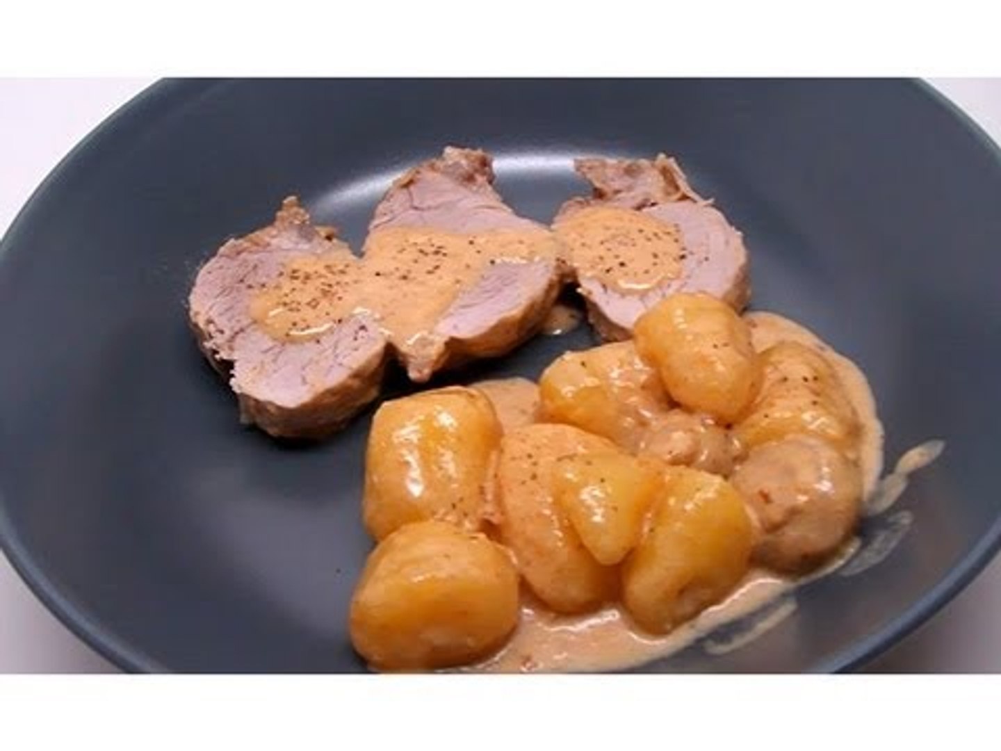Recette de filet mignon de porc au maroilles, champignons et pommes de  terre (Cookeo) - Vidéo Dailymotion