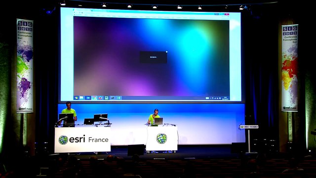 SIG 2015 - Ateliers techniques - Le générateur d'applications natives AppStudio for ArcGIS