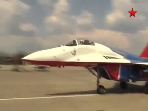 Истребитель МиГ-29. voenvideo.ru