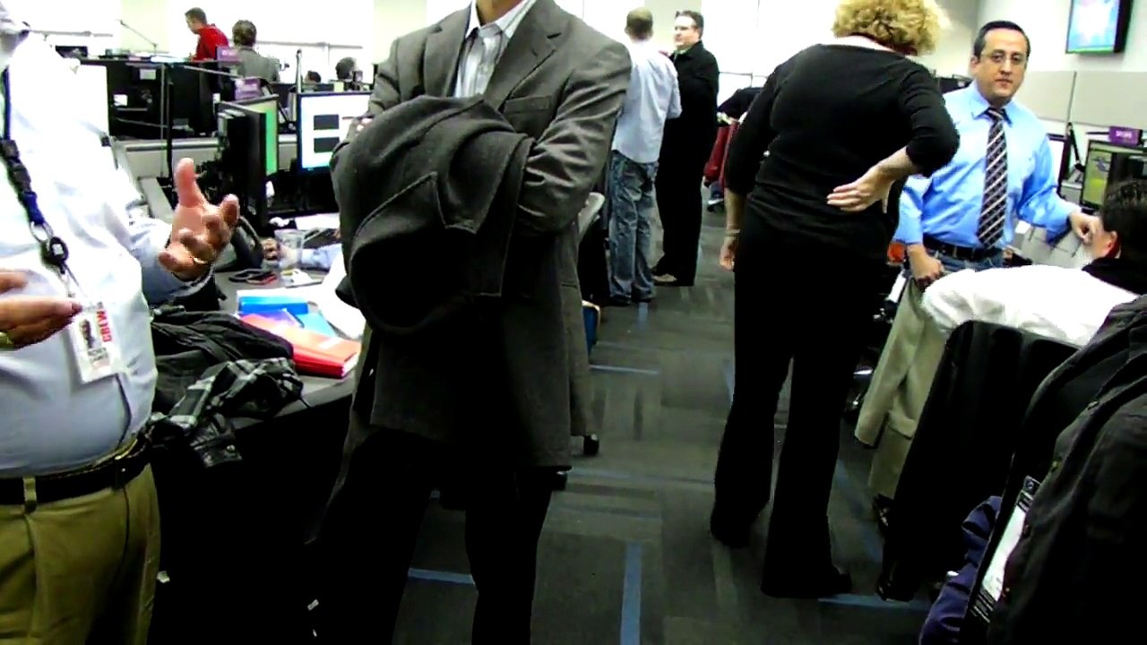 HD Part 3 United Airlines NOC In-Flight Crew Scheduling Flight Attendants Network Operations Center