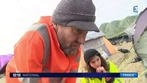 Calais : des cabanes en kit pour protéger les migrants du froid