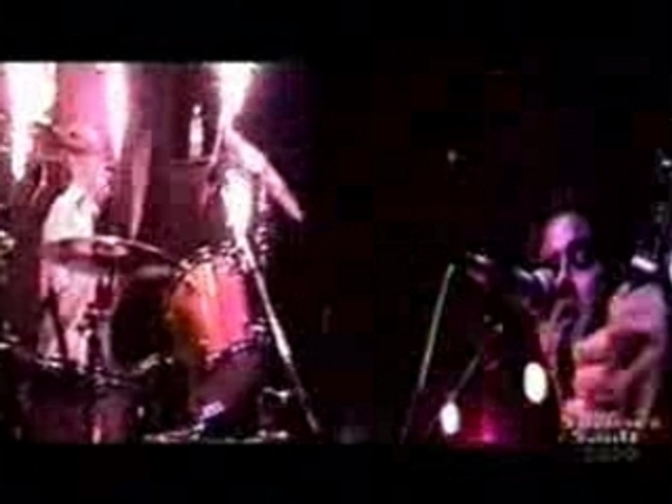 Sum 41 - Makes No Difference