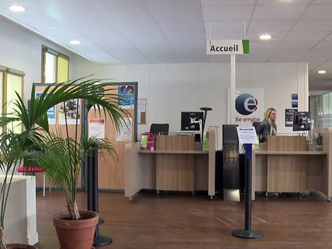 Le chômage connaît sa plus forte baisse depuis la crise