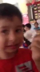 you wont control your laughter after watching innocence of this kid