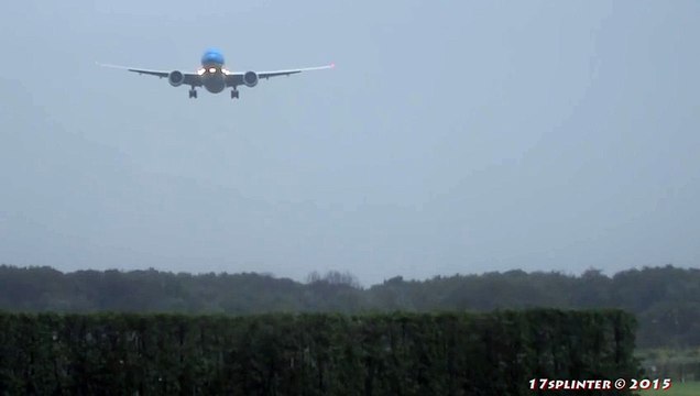 STORM!! SCHIPHOL, KLM GEVAARLIJKE LANDING B777 PH-BVB