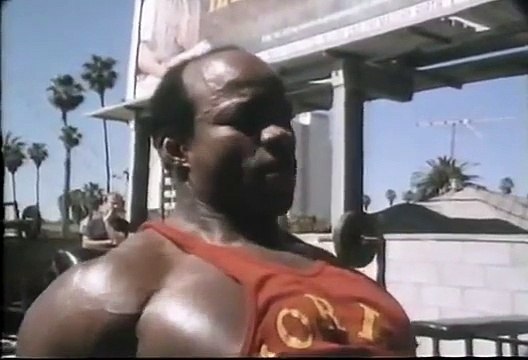 Albert Beckles ΔΕΙΤΕ ΕΝΑ ΘΡΥΛΟ ΤΟΥ ΒΒ ΠΟΥ ΣΤΑ 55 ΤΟΥ ΗΡΘΕ 2ος στο ΜR OLYMPIA TOY 1985 KAI ΑΣΤΑΜΑΤΗΤΑ ΜΕΧΡΙ ΤΑ 62 ΩΣ ΕΠΑΓΓΕΛΜΑΤΙΑΣ ΜΕΧΡΙ ΚΑΙ ΤΟ Niagara Falls Pro Invitational IFBB