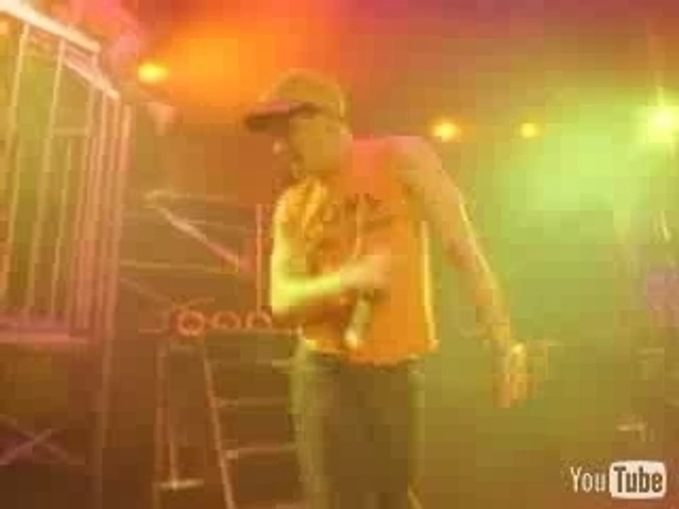 Beastie Boys - She's Crafty