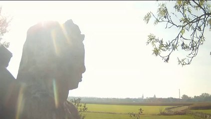 Heikraan valt bijna op een trampoline in Bedum - RTV Noord