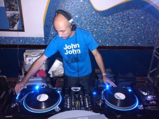 2015-08-30 17:57:06 Mazinho Ross