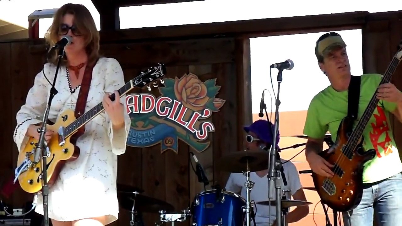 White Rabbit - Suzanna Choffel (song by Grace Slick - Jefferson Airplane)