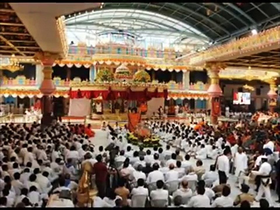 Fake Indian Babas and their Scandals and Crimes