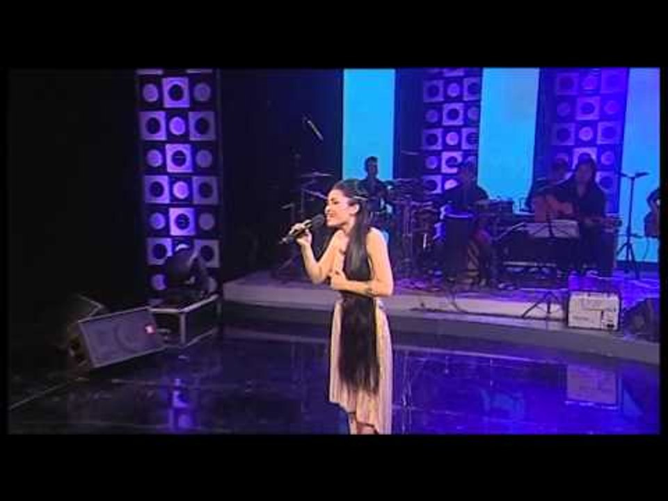 Địu con đi nhà trẻ - Cẩm Trang, ĐH Ngoại Thương
