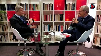 François Fillon confie à Philippe de Villiers - « Que veux-tu, c’est eux qui nous gouvernent »