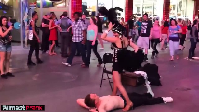 Girl Peeing prank prank in Public funny girl Pissing Prank