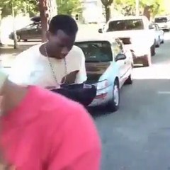 Funny - Funny Guyz Alwayz Make Fun - Hahahah