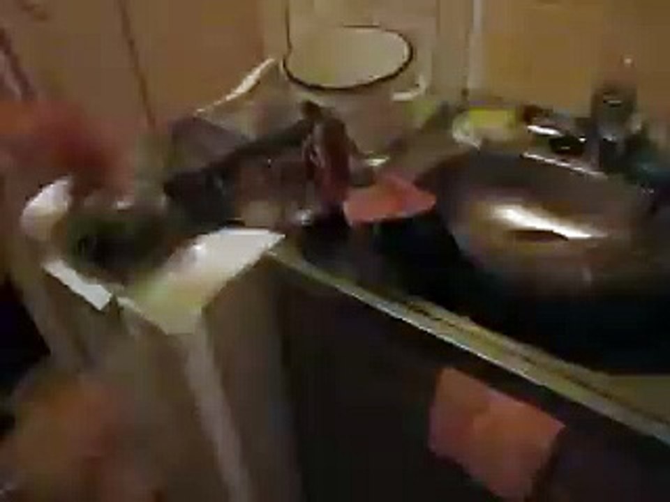купили рыбку , а в ней бонус