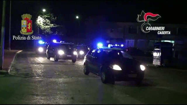 Caserta - 19 arresti contro i clan dei Casalesi e Vanella-Grassi per spaccio di droga (27.10.15)