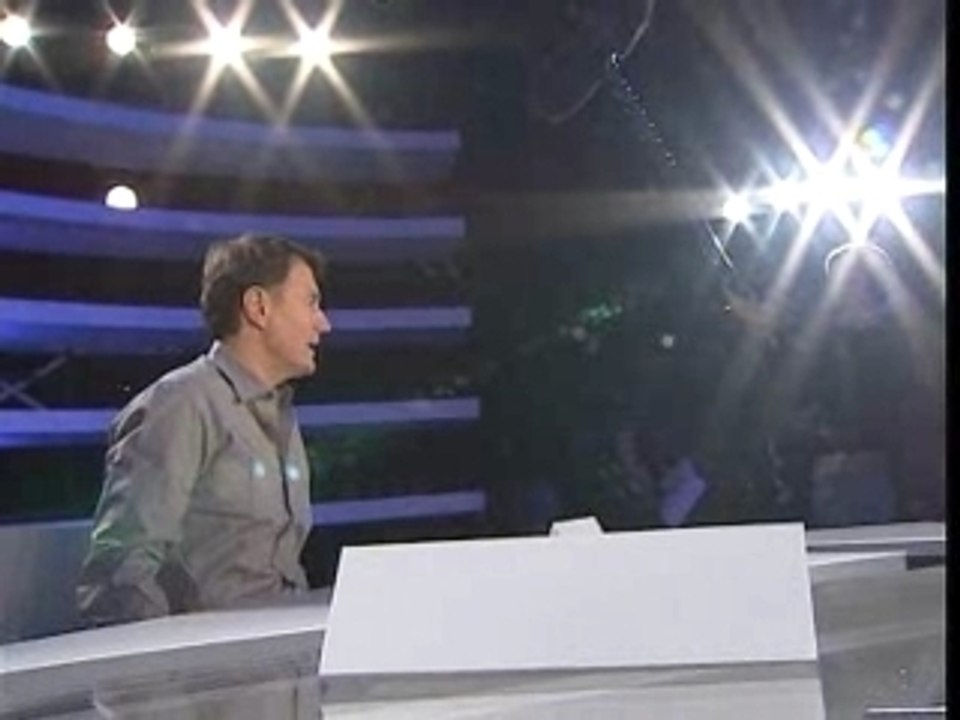 LE PLATEAU DU DEBAT SARKOZY / ROYAL