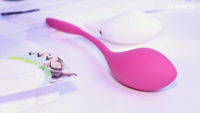 CES 2015 : B-sensory, le premier sextoy connecté à vos lectures érotiques