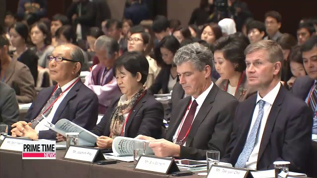 Development experts discuss ways to make aid more effective