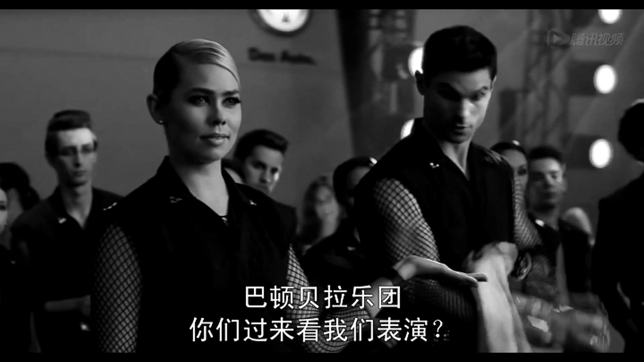 Beca & Kommissar - Pitch Perfect 2