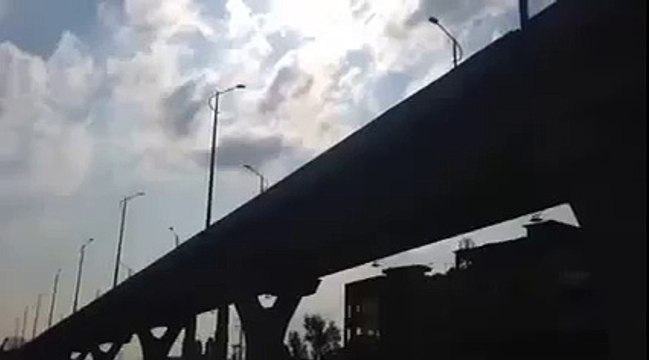 Metro Bridge Islamabad Pakistan 8.1 magnitude earthquake strikes Pakistan 26-10-2015 - Playitpk