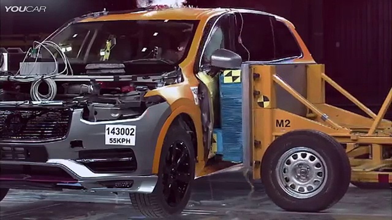 2015 Volvo XC90 - CRASH TEST