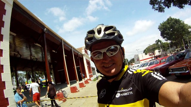 Passeio de bike ao encontro dos Carros Antigos e Amigos de Tremembé, SP, Brasil, Vale do Paraíba, Outubro, 2015, bike e família