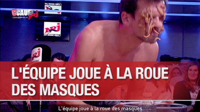 L'équipe joue à la roue des masques - C'Cauet sur NRJ