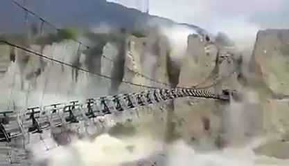 یہ ویڈیو دیکھ کر گلگت میں زلزلے کی شدت کا اندازہ لگایا جاسکتا ہے۔