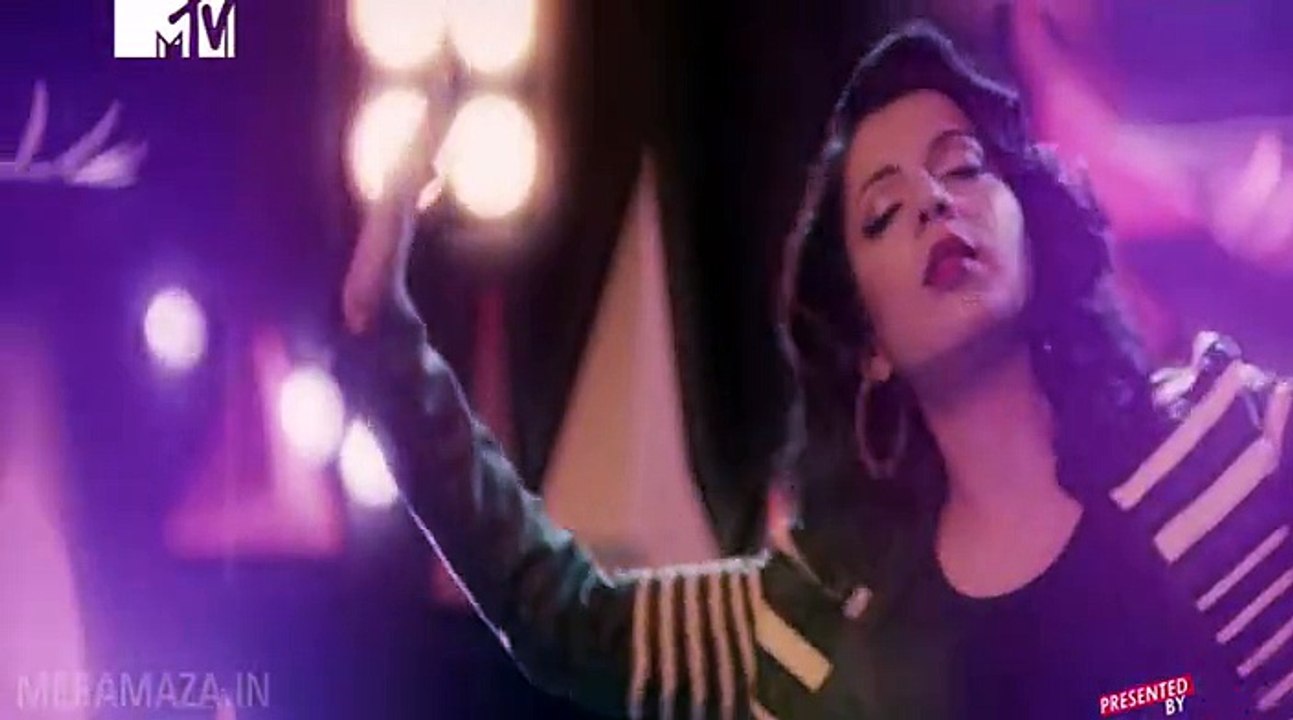 Pyar Awara Punching aye
