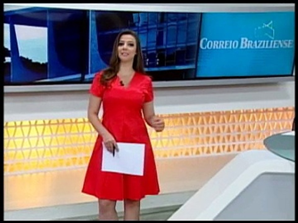 LAERTE BESSA NO CB PODER