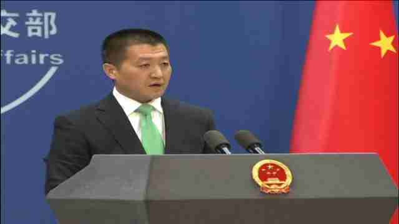 China issues warning after U.S. warship sails near disputed Spratly Islands