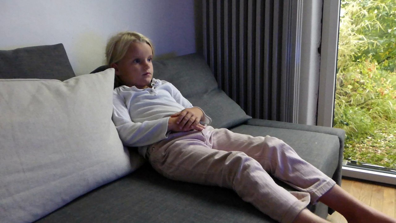 201509 devant la TV