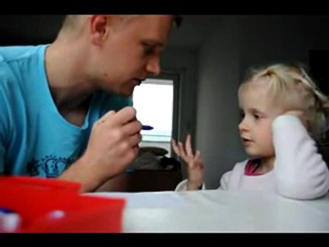 Вот как надо играть папам !!!;ПАПА молодец!!!