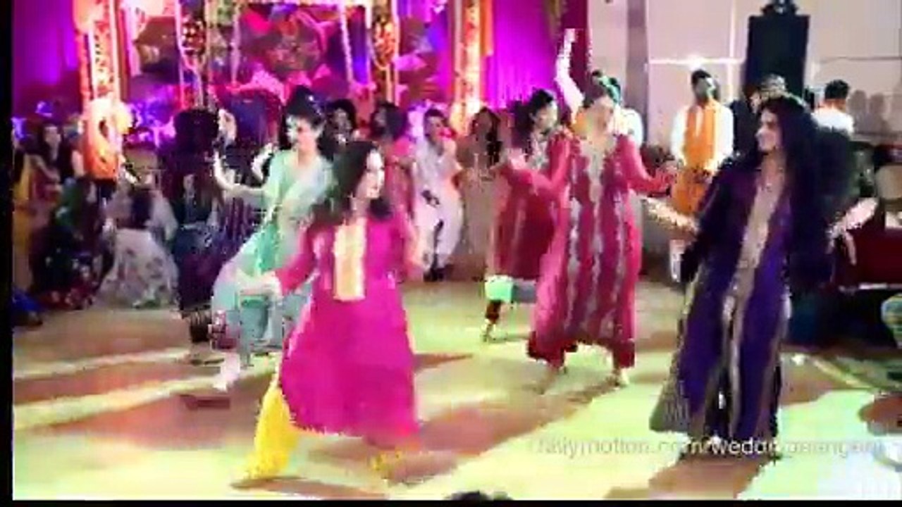 Everbest Wedding Dance -- Piyar Piyar--