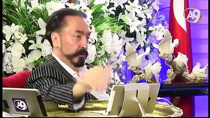 Yarbayımıza o gösterdiği tepki yakışmamış. Eleştirisi olabilir ama verdiği imaj doğru olmamış