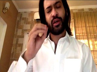 Waqar Zaka ne Police walay ki Ganddi Harkat Expose kardi.