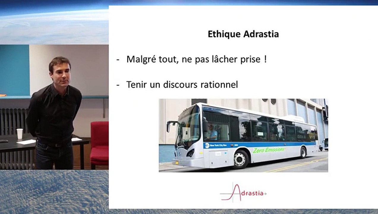 Vincent Mignerot, "Construire un déclin", 16 juin 2015, Lyon, 2 de 2