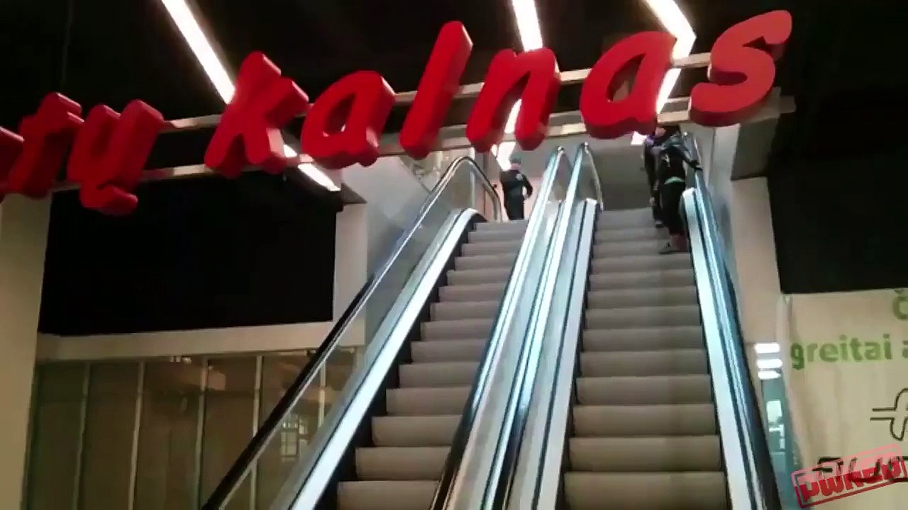 PWNED - Escalator Splits Fail
