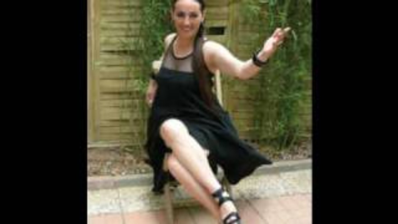 Hüner Coskuner Talihin Elinde Oyuncak Oldum