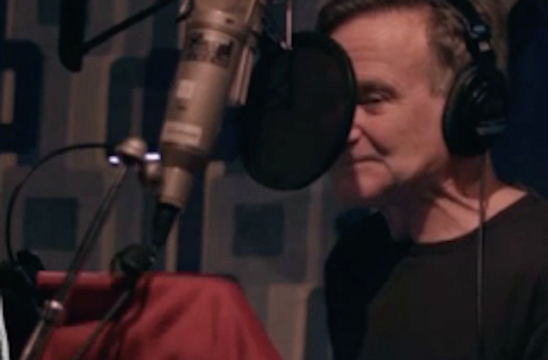 Absolutely Anything - Featurette Doublage Robin Williams VOST
