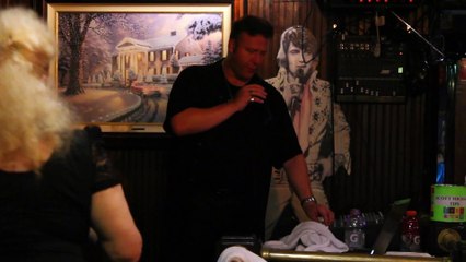 Scott Michael with Colin Paul and Chris sing 'America' Elvis Week 2013