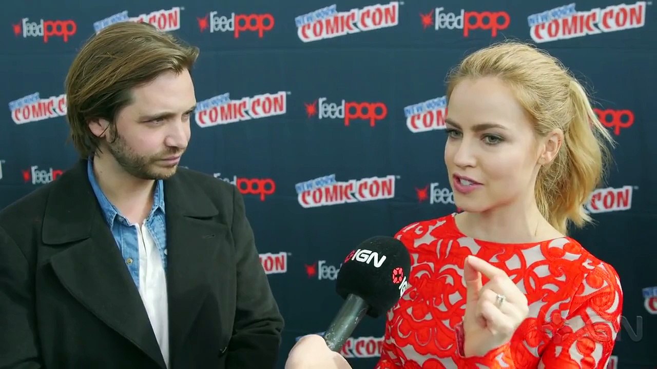 12 Monkeys: Season 2 Aaron Stanford and Amanda Schull Interview - NYCC 2015