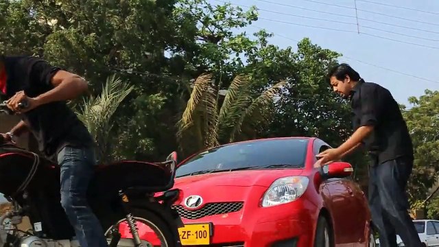 Annoying Bikers be like... - Bekar Vines - Funz.lol